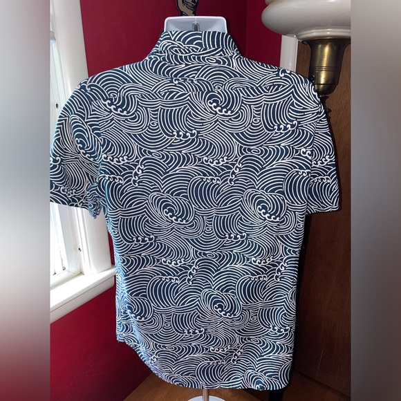 Old Navy Men’s Button Up Shirt - Picture 3 of 6